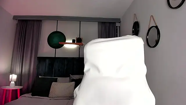 Snapshot of sade_jackson1 chatting on 4, 11, 2025 sade jackson1 online show from 4, 11, 2025