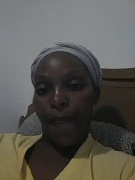 Snapshot of wet_Lips_x_x chatting on 29, 12, 2024 wet Lips x x online show from 29, 12, 2024