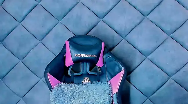 Nellyhills online show from 7, 2, 2025