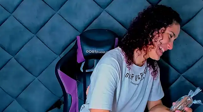 Nellyhills online show from 7, 2, 2025