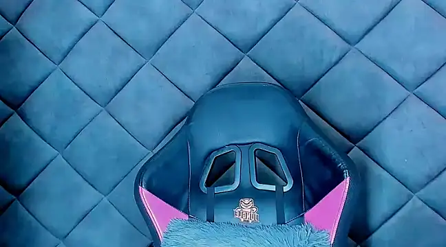 Nellyhills online show from 10, 2, 2025