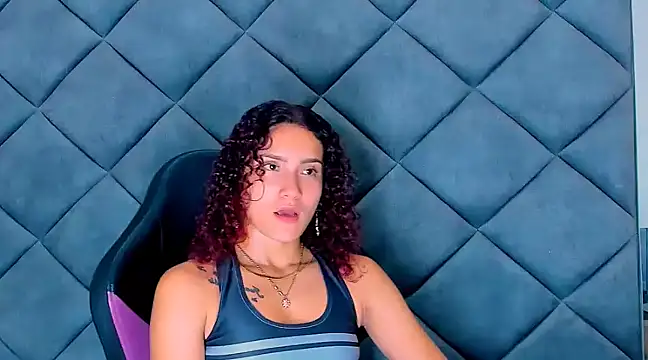 Nellyhills online show from 11, 2, 2025