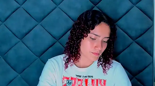 Nellyhills online show from 13, 2, 2025