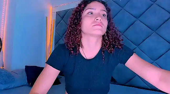 Nellyhills online show from 9, 3, 2025