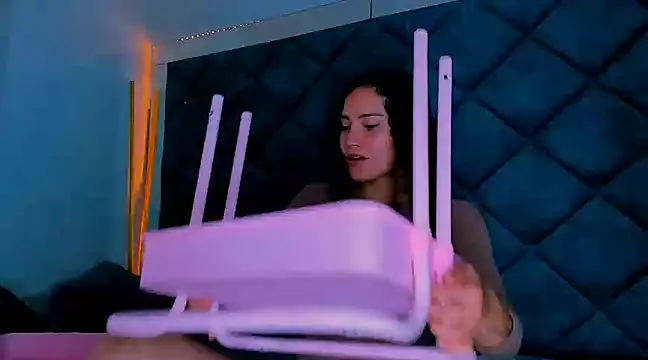 Nellyhills online show from 9, 3, 2025