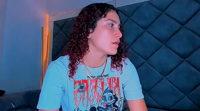 Nellyhills online show from 12, 3, 2025