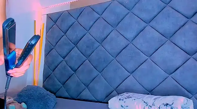 Nellyhills online show from 16, 3, 2025