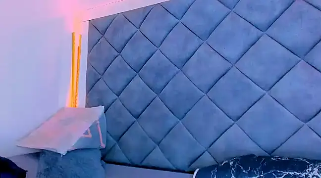 Nellyhills online show from 21, 3, 2025