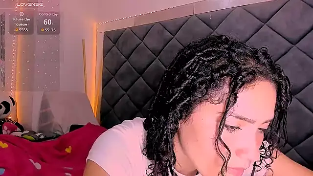 Nellyhills online show from 17, 9, 2025