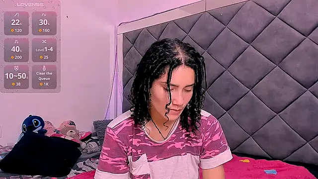 Nellyhills online show from 15, 11, 2025