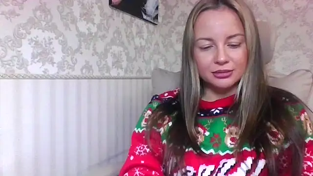 Snapshot of jennifer838 chatting on 22, 12, 2025 jennifer838 online show from 22, 12, 2025