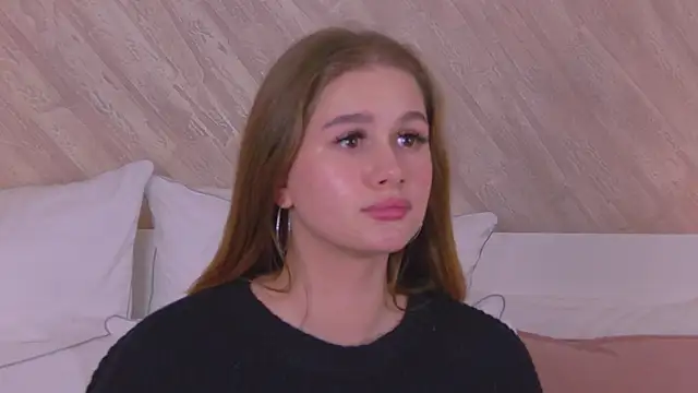 EllieHayes online show from 18, 1, 2025