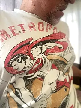 Snapshot of FrankJake99 chatting on 22, 11, 2025 FrankJake99 online show from 22, 11, 2025