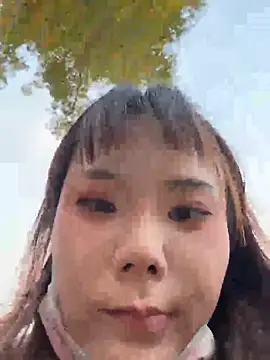 Snapshot of ChuChu1991 chatting on 5, 12, 2025 ChuChu1991 online show from 5, 12, 2025