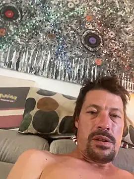 Snapshot of zenzero87 chatting on 6, 10, 2025 zenzero87 online show from 6, 10, 2025