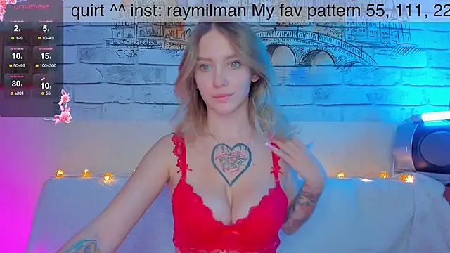 Snapshot of AliceMilman chatting on 20, 12, 2024 AliceMilman online show from 20, 12, 2024