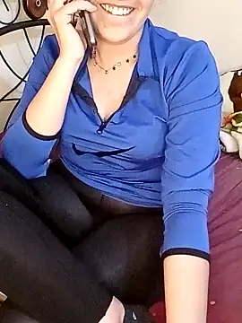 Snapshot of ShadiaStar chatting on 8, 1, 2025 ShadiaStar online show from 8, 1, 2025