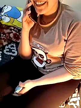 Snapshot of ShadiaStar chatting on 5, 2, 2025 ShadiaStar online show from 5, 2, 2025