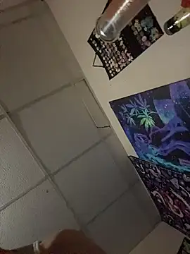 Stonermama666420 online show from 10, 6, 2026