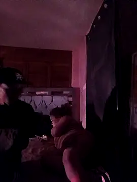 SiperoXxX online show from 4, 2, 2026