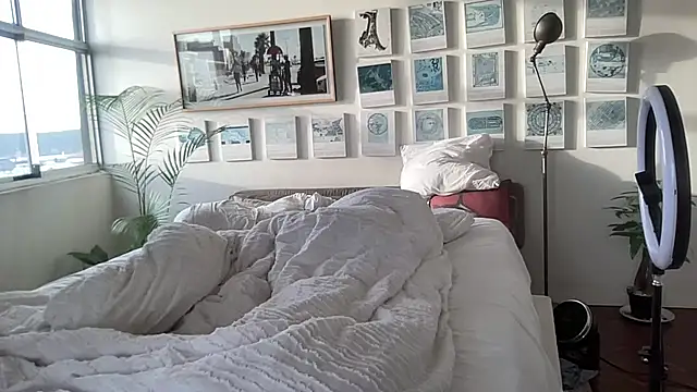 Snapshot of pamela69mike chatting on 13, 3, 2025 pamela69mike online show from 13, 3, 2025