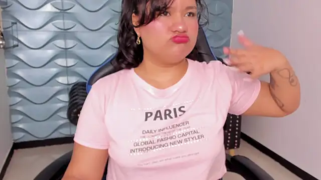 natasha adams22 online show from 2, 2, 2025