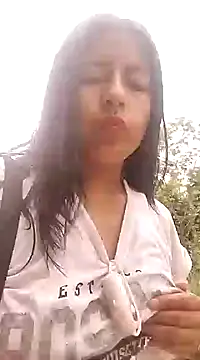 Snapshot of Danna-linyi chatting on 29, 12, 2024 Danna-linyi online show from 29, 12, 2024