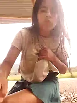 Snapshot of Danna-linyi chatting on 1, 2, 2025 Danna-linyi online show from 1, 2, 2025