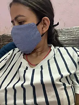 Snapshot of nehas chatting on 12, 3, 2025 nehas online show from 12, 3, 2025