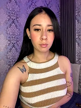 Snapshot of Zoee_t chatting on 3, 11, 2025 Zoee t online show from 3, 11, 2025