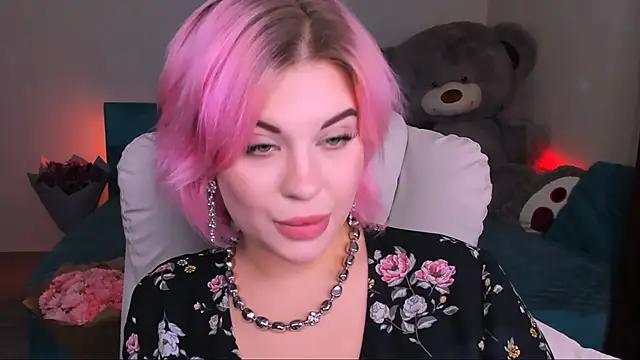 Snapshot of evaharve chatting on 17, 12, 2024 evaharve online show from 17, 12, 2024