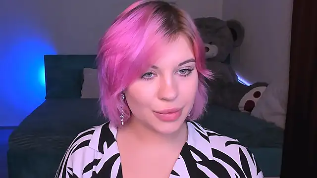 Snapshot of evaharve chatting on 24, 12, 2024 evaharve online show from 24, 12, 2024