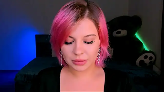 Snapshot of evaharve chatting on 30, 1, 2025 evaharve online show from 30, 1, 2025