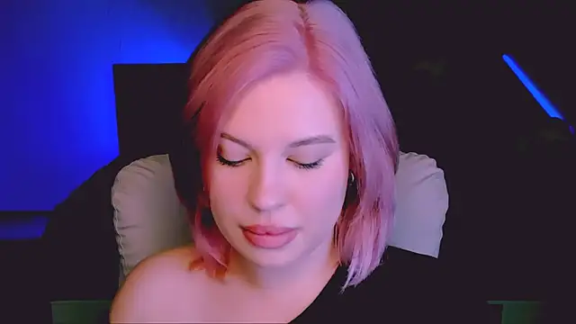 Snapshot of evaharve chatting on 18, 9, 2025 evaharve online show from 18, 9, 2025