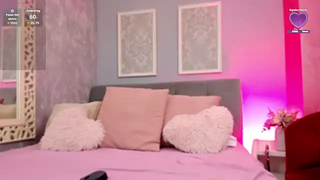 Snapshot of EuphoriaElle chatting on 7, 3, 2025 EuphoriaElle online show from 7, 3, 2025