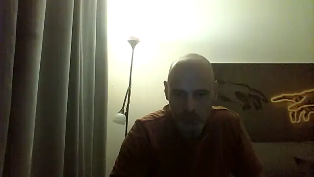 Snapshot of Avamereandmikel chatting on 14, 12, 2024 Avamereandmikel online show from 14, 12, 2024