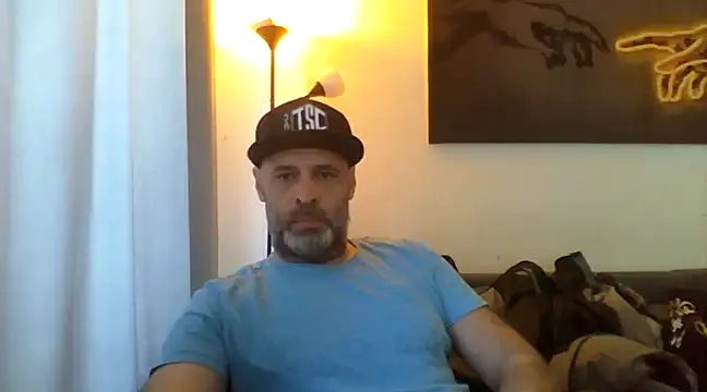 Snapshot of Avamereandmikel chatting on 28, 2, 2025 Avamereandmikel online show from 28, 2, 2025