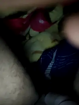 Snapshot of small131 chatting on 11, 12, 2024 small131 online show from 11, 12, 2024