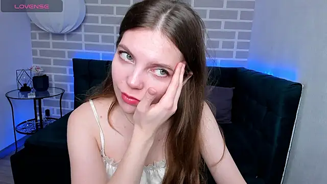 Snapshot of marie_reyes_ chatting on 12, 10, 2025 marie reyes online show from 12, 10, 2025