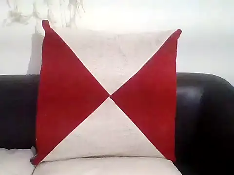 Tiny busty online show from 15, 9, 2025