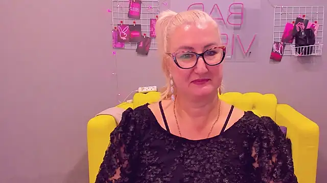 Snapshot of ChristyBrooks chatting on 15, 1, 2025 ChristyBrooks online show from 15, 1, 2025