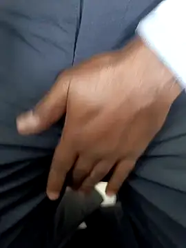 Snapshot of Kakabiraji chatting on 11, 11, 2025 Kakabiraji online show from 11, 11, 2025