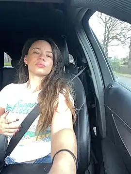 Snapshot of ImImmy chatting on 8, 1, 2025 ImImmy online show from 8, 1, 2025