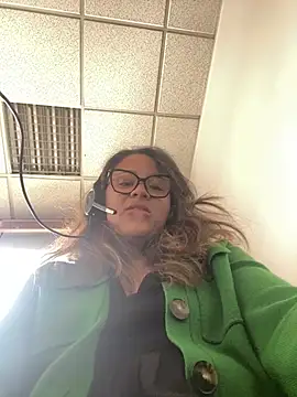 Snapshot of ImImmy chatting on 24, 2, 2025 ImImmy online show from 24, 2, 2025