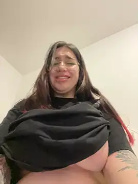 VikiDemi online show from 25, 2, 2025