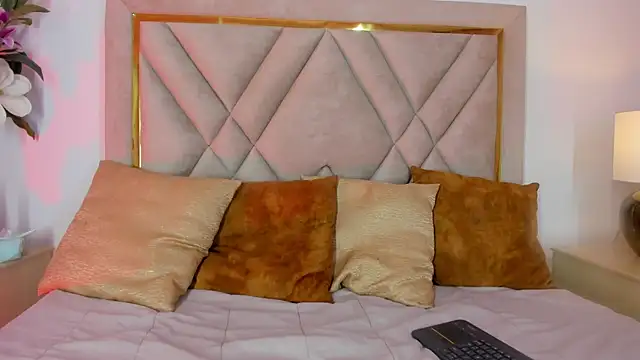 Snapshot of chloe_wilson7 chatting on 18, 11, 2025 chloe wilson7 online show from 18, 11, 2025