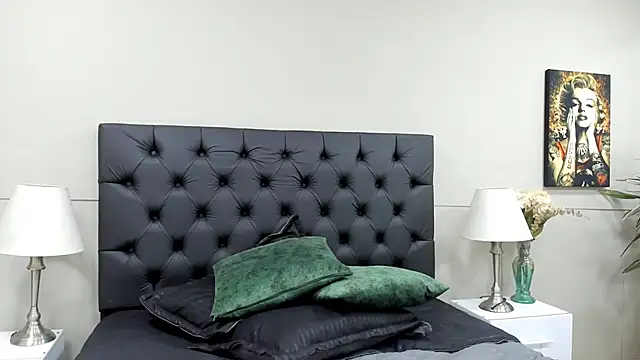 Robin Rief online show from 10, 9, 2025