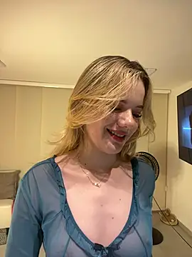 Snapshot of NicoleCut chatting on 19, 1, 2026 NicoleCut online show from 19, 1, 2026