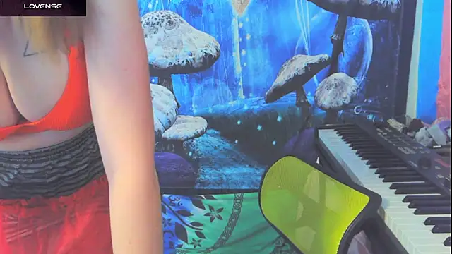  hellostormy  online show from 14, 4, 2026