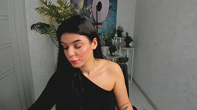 AlluringAriel online show from 18, 12, 2025